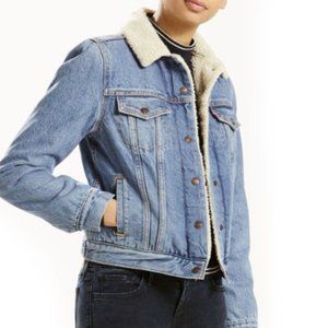 Levi's Heavyweight Denim Jacket w Sherpa Lining